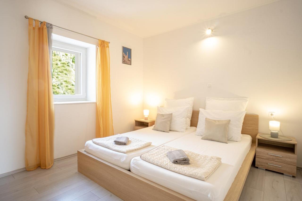 Appartamento Modern Oceanview Metajna Esterno foto