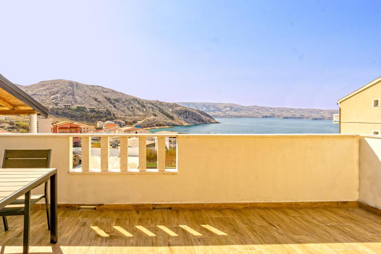 Appartamento Modern Oceanview Metajna Esterno foto